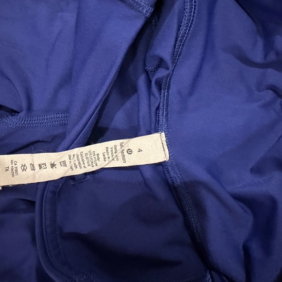 Lululemon, size 2 - Picture 4 of 5
